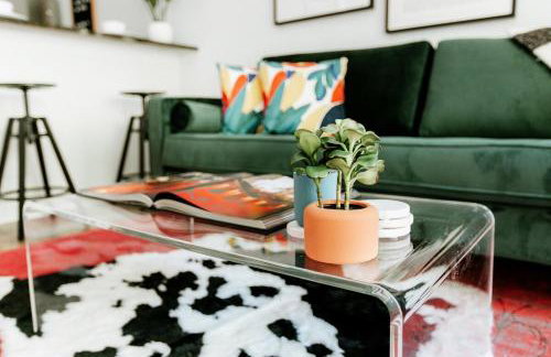 Neon Cool with Pool Clarksville by DT FREE PARKING - Foto 12