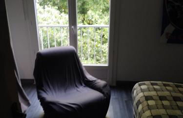 Appartement dans copropriété arborée - Foto 3