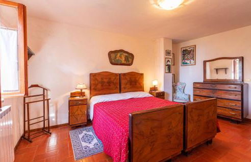 Awesome Home In Villa Di Piteccio - Foto 15