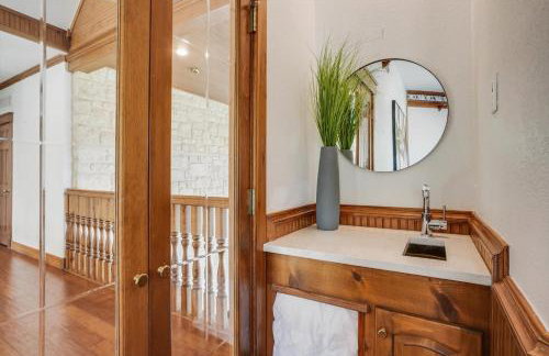 22-Acres Mansion - Pool Party Venue Games & More - Foto 22