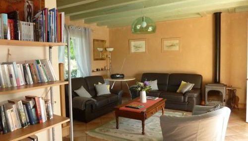 Maison avec piscine privée à Loubressac proche Rocamadour & Vallée Dordogne, du Samedi au Samedi - Foto 5