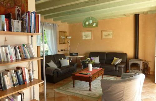 Maison avec piscine privée à Loubressac proche Rocamadour & Vallée Dordogne, du Samedi au Samedi - Photo 5