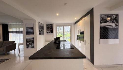 Arnage Corner Lodge - Circuit 24h du Mans - Foto 2