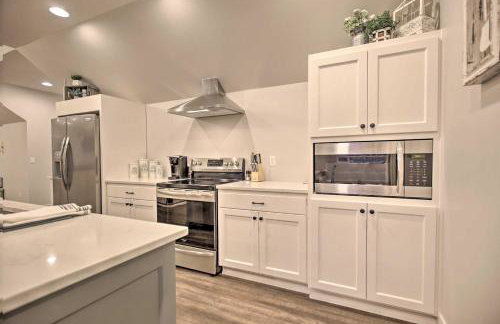 Chic Farmhouse w/ Creek in Heart of Wine Country! - Foto 10