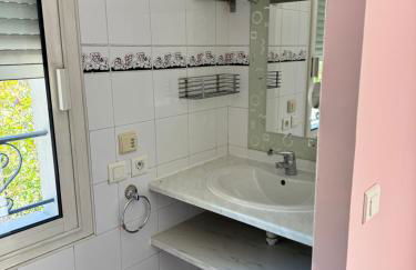 Villa piscine confort, barbecue - Photo 13