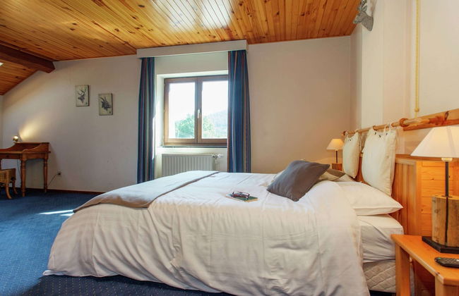 Group Getaway With Sauna - Photo 2