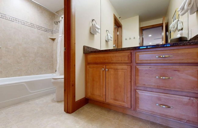 Lichenhearth - CoralTree Residence Collection - Photo 27