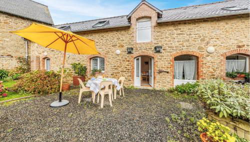 Gorgeous Home In Saint-Méloir-Des-Ondes - Foto 3