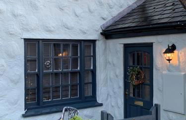 Cottage - Sleeps 6 - Pet Friendly - Patio - Foto 37