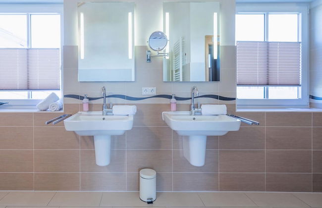 Exklusiv Eingerichtetes Ferienhaus in Strandnahe - Foto 13