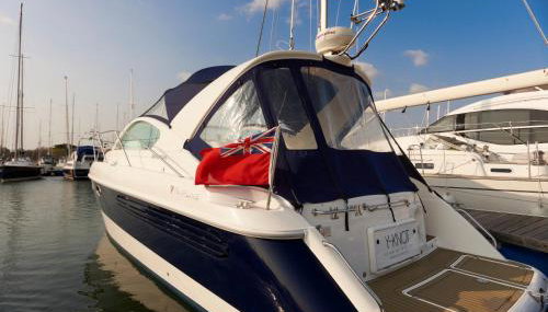 Y-Knot-Two Bedroom Luxury Motor Boat In Lymington - Foto 2