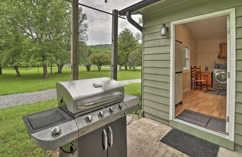 Hendersonville Home with Fire Pit 5 Mi to Downtown! - Foto 26
