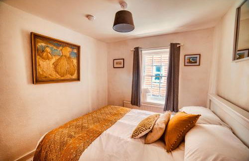 Beautiful cozy old Cottage near the Sea and all Attractions - Foto 11