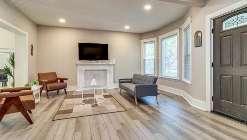 3 Mi to Dtwn Detroit Spacious Home with Yard! - Foto 5