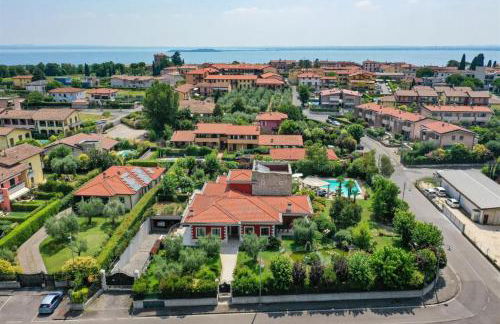 Private Luxury Villa with Pool - Foto 46