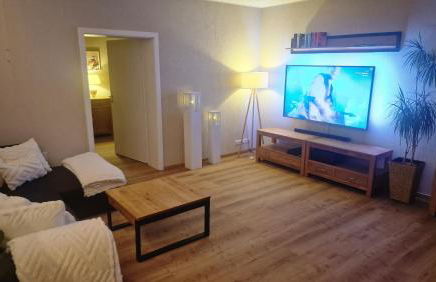 AUXBRG - 4 Zimmer, XL Wasserbett, 65 Zoll TV, XL Terrasse - Foto 6