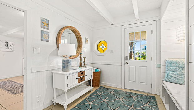 Pelican Beach Private Ocean Front Beach House- Sleeps 10 Bring Your Surf Boards - Foto 2, Habitación