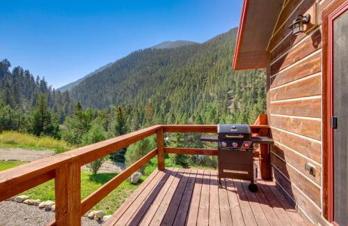 Secluded Livingston Retreat with Deck and Fire Pit! - Photo 25