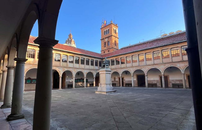 Tour in Oviedo - Photo 5