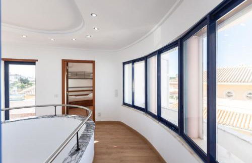 FLH Caparica Town House with Pool - Foto 24