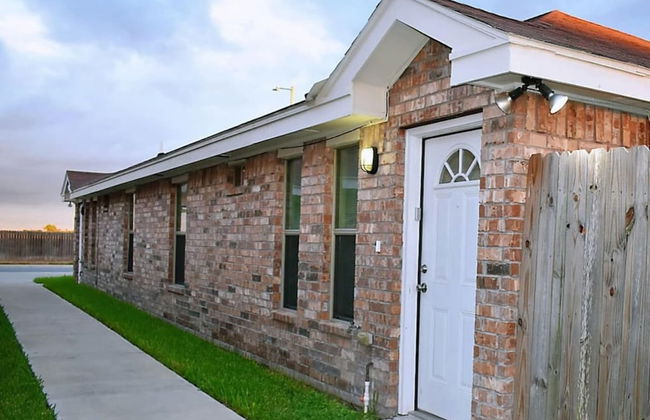 2BD 2BT Apt Near University - Foto 1