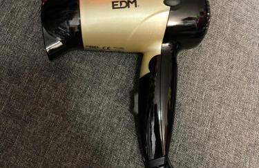 La Manga km 0, pisos estudios - planta baja - 100m de la playa - studio flats - ground floor - 100m from the beach, cada con bicis & tabla SUP, piscina & pádel & tenis & más - each with bikes & SUP board, pool & paddle & tennis & more - Foto 29