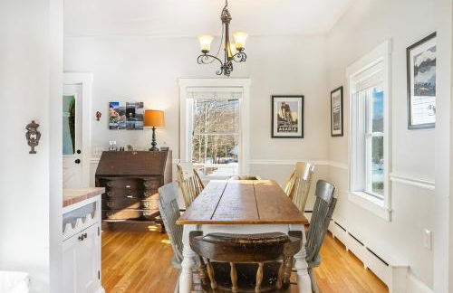 Updated 1900s Home with Fire Pit - Pet Friendly - Foto 16