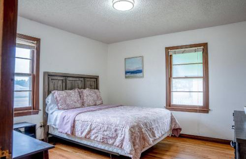 Spacious 4 Bedroom Home with 5 Beds near Interstate 40 in Amarillo, TX - Foto 13