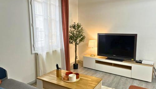 Henri en scène - Charme & Confort en Hypercentre Chartres - Au pied de la Cathédrale - Foto 5