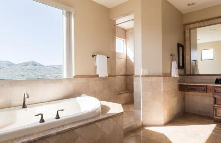 Sunbeam by Avantstay Elegant, Private Desert Home w/ Infinity Pool, Spa & View - Photo 49