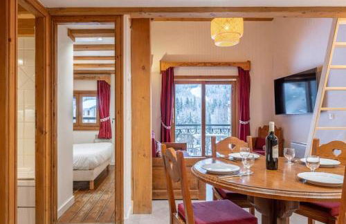 Le Cristal - Central apartment close to the slopes & Free Parking - By Cozee Rentals - Foto 8
