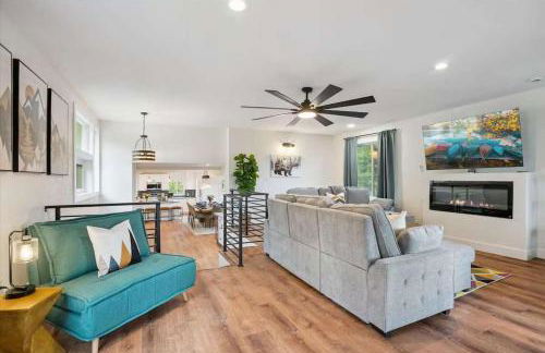 15 min to Boulder Rope Course Hot Tub & Views - Photo 28