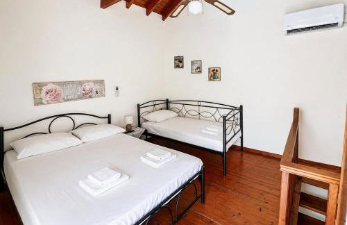 Pozzo House Corfu - Traditional House for 3 near Agios Georgios Beach - Photo 2