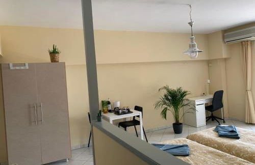 EviaXL Studios - Photo 29