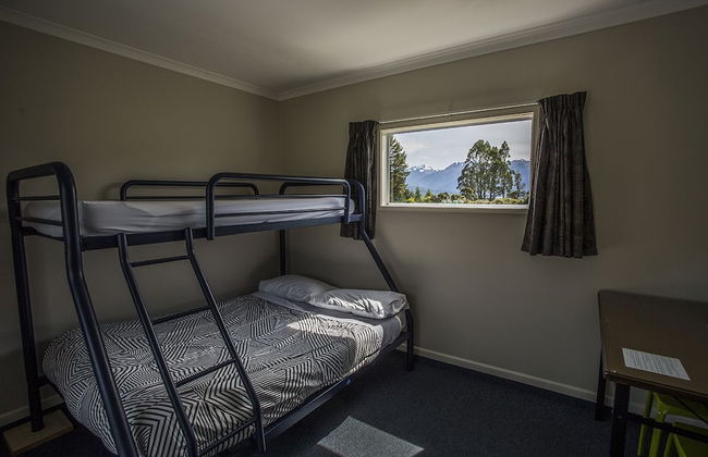 Fiordland Great Views Holiday Park - Photo 3