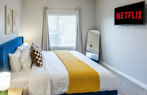 First Floor 2B2B • Pool, Gym, Dog Park • Near DTA - Foto 2