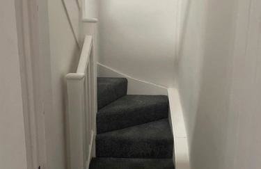 3 Double Bedroom Home-Sleeps 8 - Castle Donnington - Foto 10