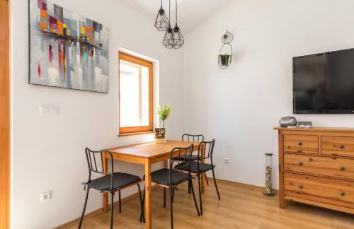 Waterview Apartments w pool - Photo 12