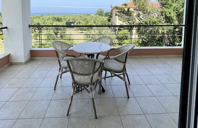 Stomio Villague - Foto 17