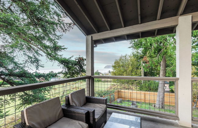 Windswept by Avantstay Water Views, Covered Deck, Walk to the Beach - Photo 36