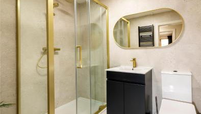 The Vogue- 2bd Hip Ap Ultra Fast WIFI - Foto 5, Shower