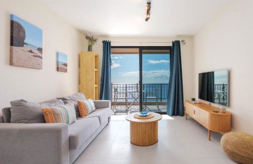 Oceanview Apartment with Balcony - Foto 9