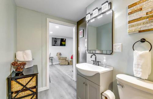 Close to Colleges: Worcester Apt w/ Lake Access! - Foto 15