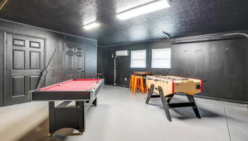 Pool and Game Room Spacious Brandon Home - Foto 3