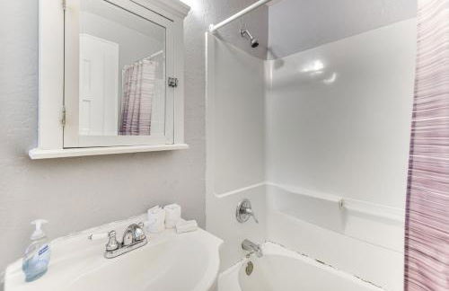 Norfolk Apartment 1 Mi to Ocean View Beach Park! - Foto 18