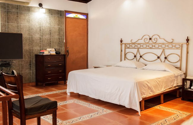 Villa Haydee - Photo 1