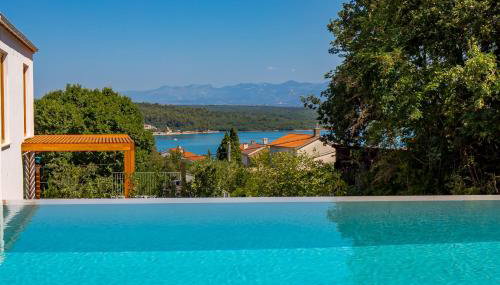 Villa 4 with Heated Pool Soline, Krk, 280 m from beach, by 4Villas - Photo 3