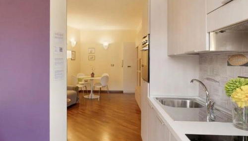 Central Apartment - Photo 4