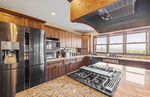 Lakeside Luxury Retreat with Winnipesaukee Views - Foto 32