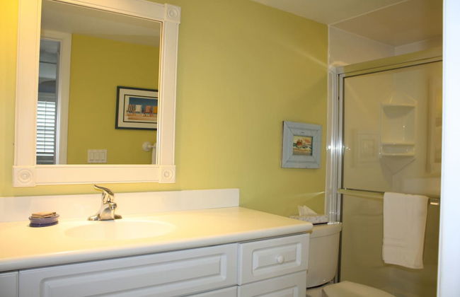 Ocean's Reach Condominiums - Foto 45